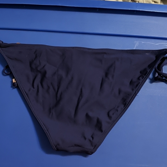 H&M bikini top and bottoms - Picture 7 of 8